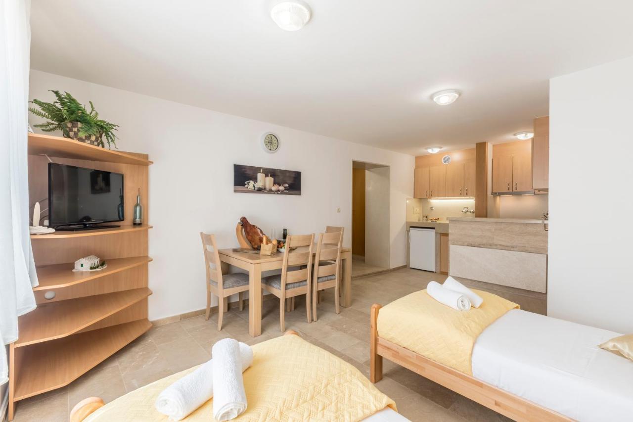 Villa Loza - Resort Moja Stina Seoca Εξωτερικό φωτογραφία