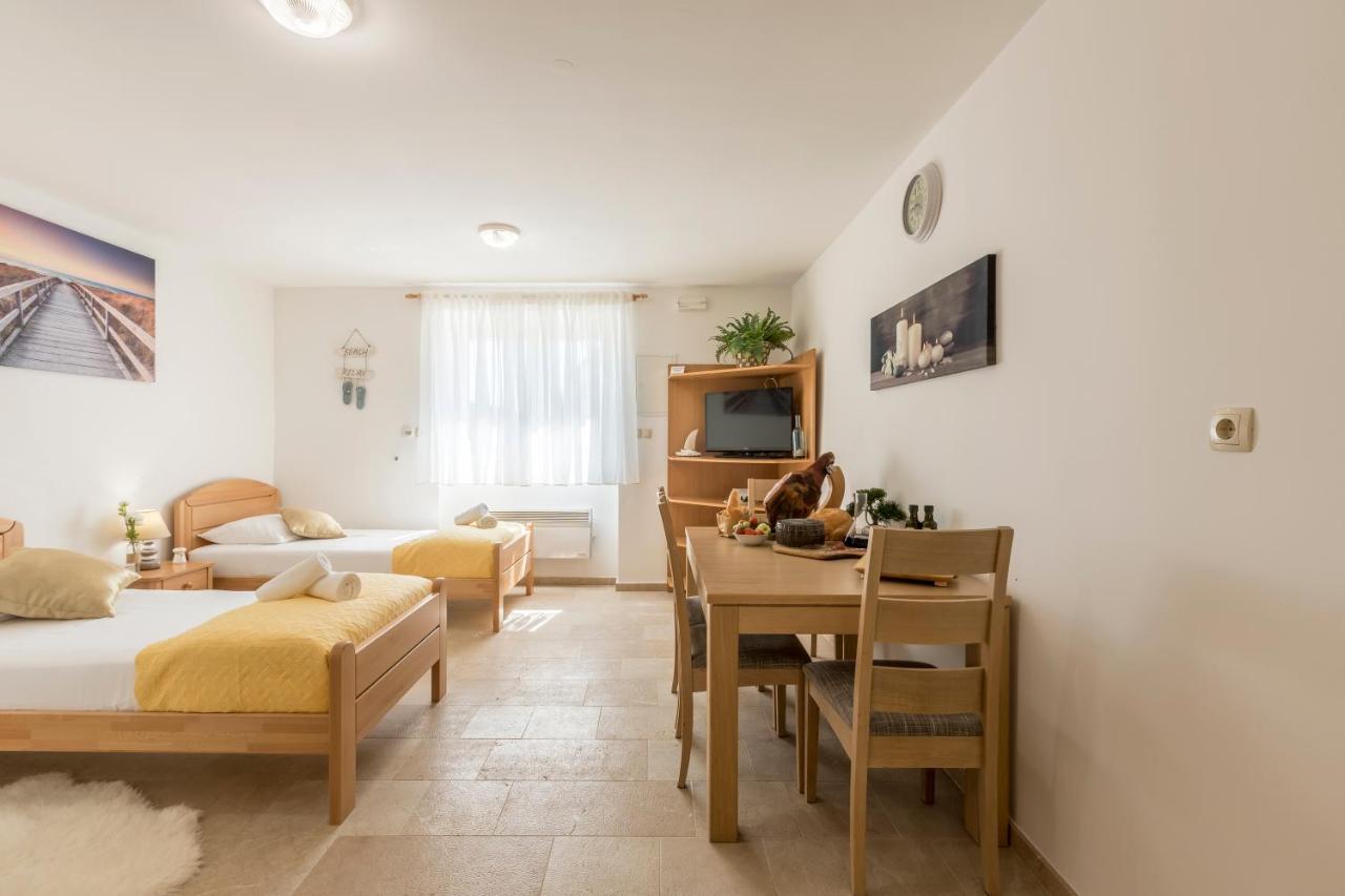 Villa Loza - Resort Moja Stina Seoca Εξωτερικό φωτογραφία